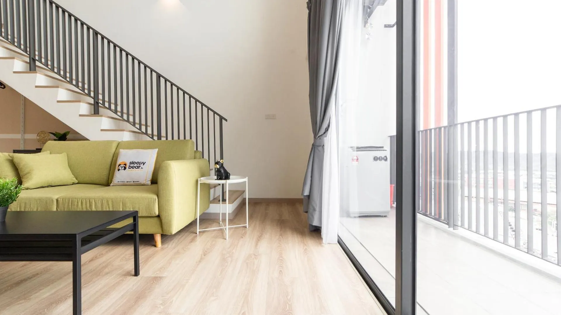 Emporis Service Apartment By Sleepy Bear Petaling Jaya 0*,