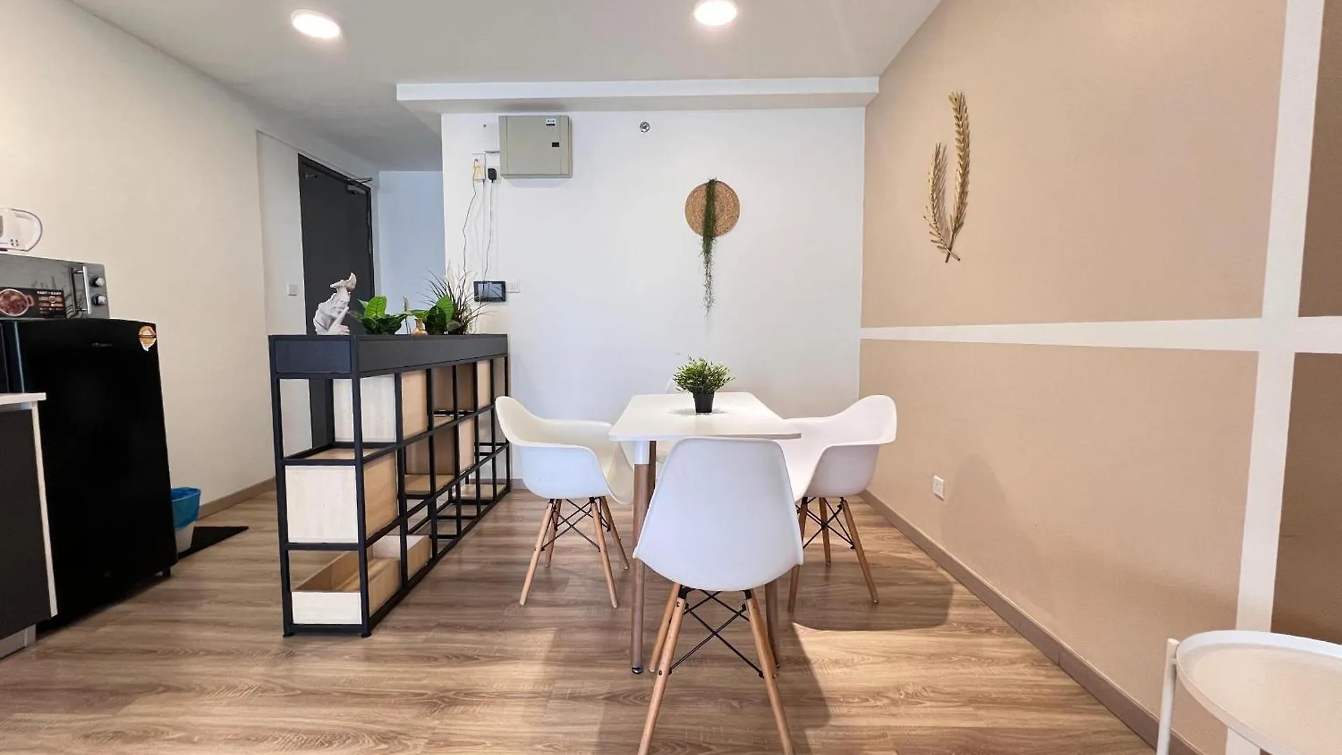 Emporis Service Apartment By Sleepy Bear Petaling Jaya