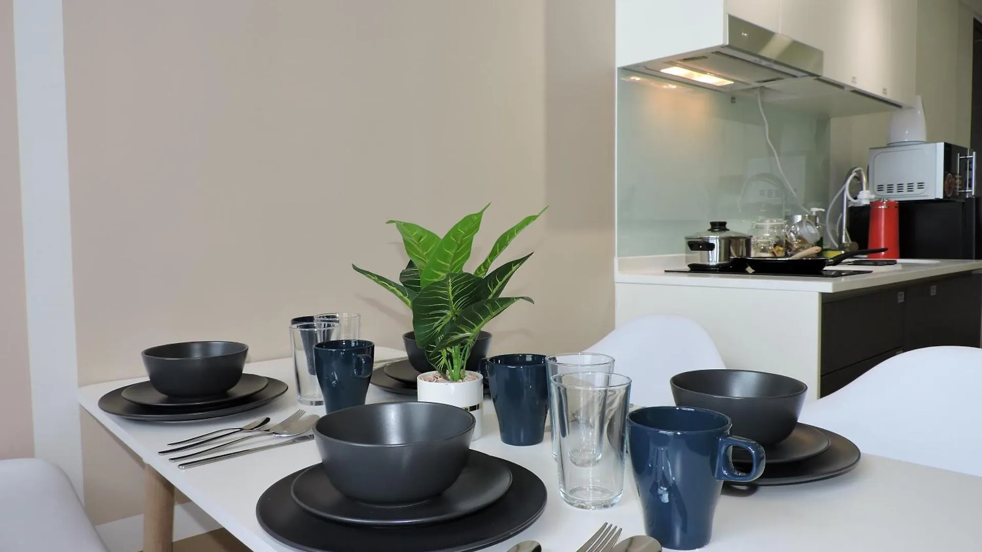 Emporis Service Apartment By Sleepy Bear Petaling Jaya